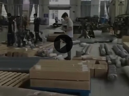 特氟龍產(chǎn)品生產(chǎn)制作打包現(xiàn)場(chǎng)